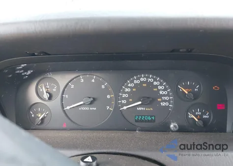 2002 Jeep Grand Cherokee Laredo from USA, damaged, VIN 1J4GW48S52C216710